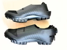 Cargar imagen en el visor de la galería, Zapatilla creciendo A1 Youth